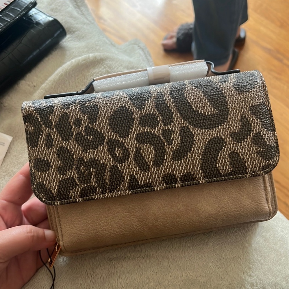 Leopard and tan clutch top handle